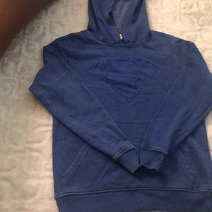 Pullover hoodie large